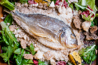 Grilled dorada with mixed salad and lemon